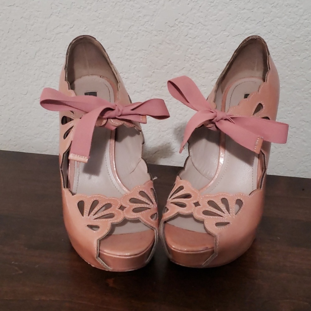 Pearly rose colored Joan & David heels